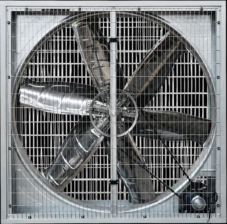 MERFAN 140x140 kare aksiyel endüstriyel fan — galvaniz gövde, koruma ızgarası ve kayış tahrikli motor